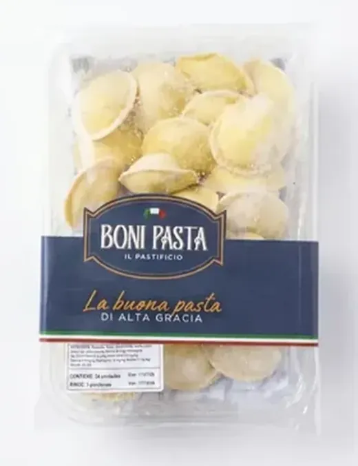 Sorrentinos de jamón, mozzarella y nuez