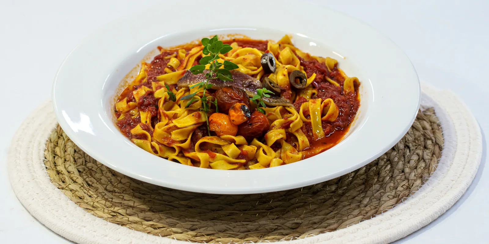 Qué salsa va con cada pasta: la guía para no errarle